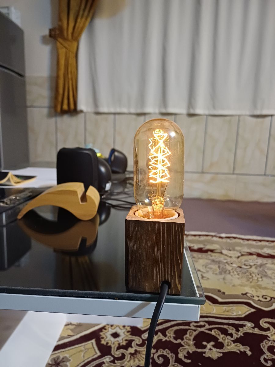 مشخصات، قیمت و خرید آباژور رومیزی چوبی کدE052 - آرتان رو